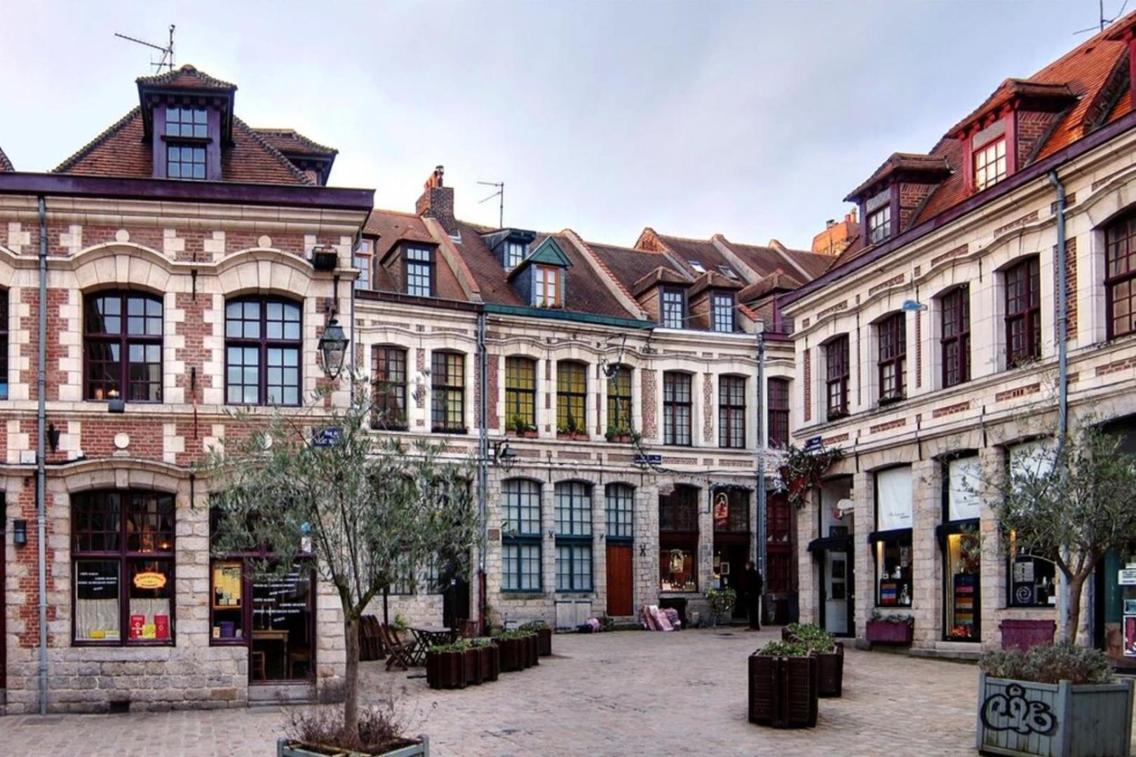 Lille Grand Place - Nice And Equipped Studio! Luaran gambar